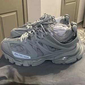 Authentic Womens Grey Balenciaga Track Sneakers